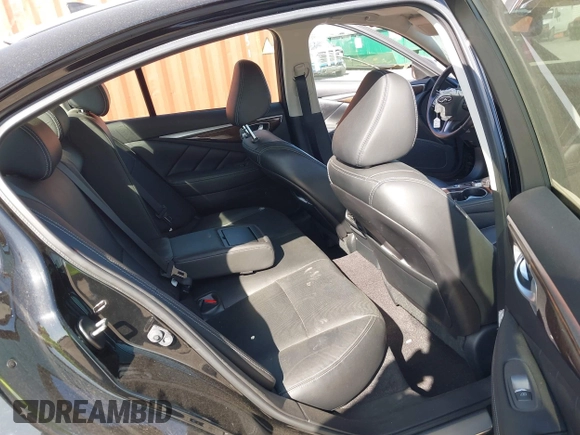 2015 Infiniti Q50 Premium with VIN JN1BV7AR0FM397827, listed as a IAAI auction lot 41774729 with 85,616 mi miles. Bid and sale history available at carsss.com. Image 8.