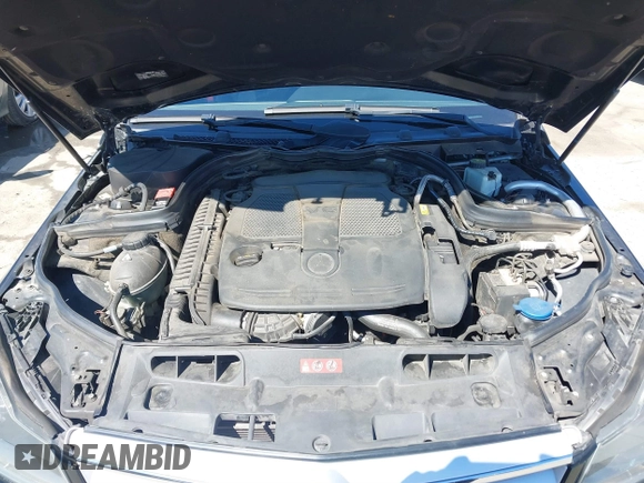 2013 Mercedes-Benz C 350 Sport with VIN WDDGF5HB8DR266275, listed as a IAAI auction lot 41823588 with 132,628 mi miles and . Bid and sale history available at DreamBid. Image 10.