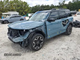 2023 Ford Bronco Sport Outer Banks z VIN 3FMCR9C67PRD21398, wystawiony jako Copart lot #56700925 z przebiegiem 45 474 mil mil oraz Szkoda całkowita • Salvage title. Historia ofert i sprzedaży dostępna na DreamBid. Obrazek 1.