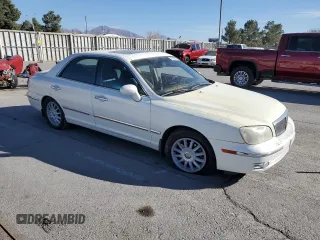 2005 Hyundai XG350 with VIN KMHFU45E45A408539, listed as a Copart auction lot 45954735 with 137,944 mi miles and Salvage Title. Bid and sale history available at carsss.com. Image 4.
