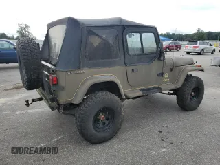 1989 Jeep Wrangler with VIN 2J4FY49T7KJ134187, listed as a Copart auction lot 63873225 with 172,344 mi miles and Clean title. Bid and sale history available at DreamBid. Image 3.