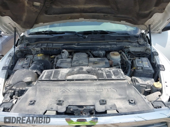 2012 Ram 2500 ST z VIN 3C6UD5HL6CG335854, wystawiony jako IAAI lot #42102244 z przebiegiem 187 838 mil mil oraz . Historia ofert i sprzedaży dostępna na DreamBid. Obrazek 10.