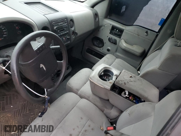 2004 Ford F-150 XL with VIN 1FTRF14W54NA86263, listed as a Copart auction lot 84175394 with Not Provided miles and Salvage Title. Bid and sale history available at DreamBid. Image 8.
