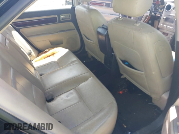 2007 Lincoln MKZ with VIN 3LNHM26T97R671631, listed as a IAAI auction lot 42655914 with 213,002 mi miles and . Bid and sale history available at DreamBid. Image 8.