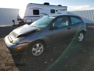 2004 Ford Focus z VIN 3FAFP31Z24R125730, wystawiony jako Copart lot #55257835 z przebiegiem 100 813 mil mil oraz Szkody całkowita. Historia ofert i sprzedaży dostępna na DreamBid. Obrazek 1.