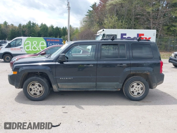 2011 Jeep Patriot Sport with VIN 1J4NT1GA4BD219602, listed as a IAAI auction lot 42214677 with 211,725 mi miles and . Bid and sale history available at carsss.com. Image 12.
