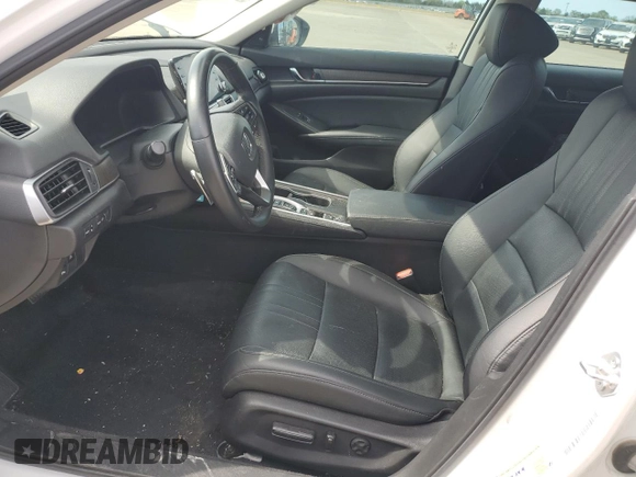 2022 Honda Accord Touring with VIN 1HGCV3F90NA022332, listed as a Copart auction lot 49904235 with 31,538 mi miles and Clean title. Bid and sale history available at DreamBid. Image 7.