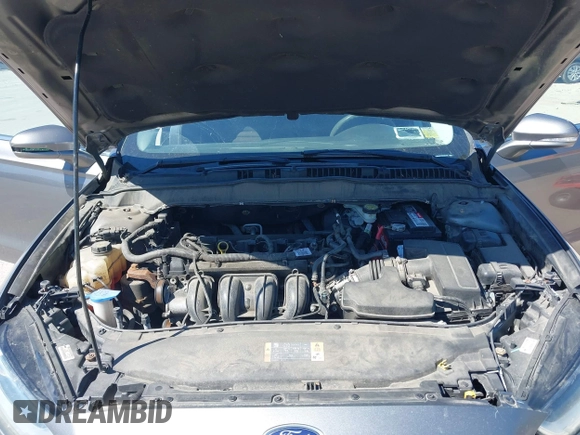 2013 Ford Fusion SE with VIN 3FA6P0H71DR364169, listed as a IAAI auction lot 42167658 with 196,073 mi miles. Bid and sale history available at carsss.com. Image 10.
