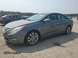 2013 Hyundai Sonata SE z VIN 5NPEC4AC2DH557370, wystawiony jako Copart lot #59120895 z przebiegiem 180 932 mil mil oraz Szkoda całkowita • Salvage title. Historia ofert i sprzedaży dostępna na DreamBid. Obrazek 1.