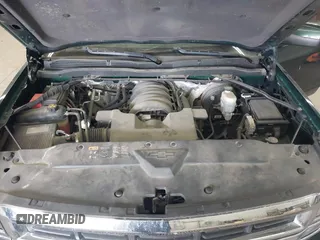 2015 Chevrolet Silverado 1500 LT with VIN 1GCVKREC2FZ147321, listed as a IAAI auction lot 41995003 with 148,053 mi miles and . Bid and sale history available at DreamBid. Image 10.