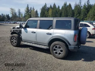 2023 Ford Bronco z VIN 1FMDE5BH9PLB49997, wystawiony jako Copart lot #53353975 z przebiegiem 17 338 mil mil oraz Szkoda całkowita • Salvage title. Historia ofert i sprzedaży dostępna na DreamBid. Obrazek 2.