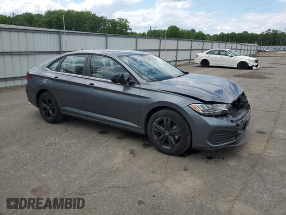 2022 Volkswagen Jetta SE with VIN 3VW7M7BU2NM013040, listed as a Copart auction lot 56342075 with 31,171 mi miles and Salvage title. Bid and sale history available at DreamBid. Image 4.