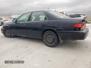 2001 Toyota Camry CE z VIN 4T1BG22K71U032545, wystawiony jako Copart lot #60883095 z przebiegiem 199 864 mil mil oraz Czysty tytuł • Clean title. Historia ofert i sprzedaży dostępna na DreamBid. Obrazek 2.