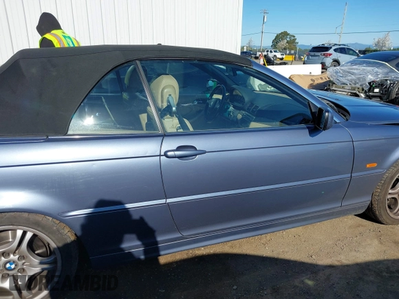 2001 BMW 3 Series 330Ci with VIN WBABS53421JU80078, listed as a IAAI auction lot 41910622 with 101,869 mi miles. Bid and sale history available at carsss.com. Image 14.