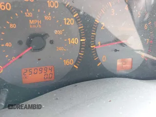 2004 Infiniti G35 w/Leather z VIN JNKCV54E74M821885, wystawiony jako IAAI lot #42498870 z przebiegiem 250 994 mil mil oraz . Historia ofert i sprzedaży dostępna na DreamBid. Obrazek 7.