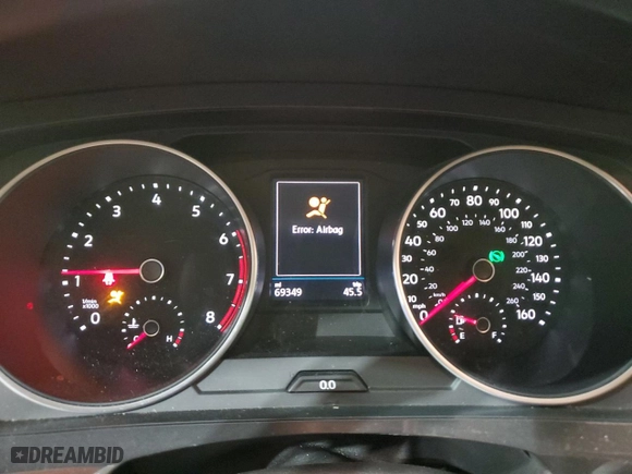 2020 Volkswagen Tiguan S with VIN 3VV1B7AX1LM052761, listed as a Copart auction lot 48479605 with 69,349 mi miles and Clean Title. Bid and sale history available at carsss.com. Image 9.