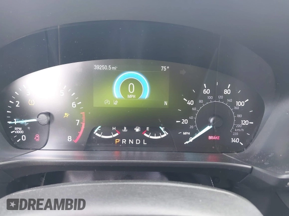 2020 Ford Escape SE z VIN 1FMCU0G64LUC77514, wystawiony jako IAAI lot #42198831 z przebiegiem 39 250 mil mil oraz . Historia ofert i sprzedaży dostępna na DreamBid. Obrazek 7.