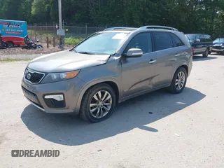 2013 Kia Sorento SX с VIN 5XYKWDA20DG337895, выставлен на аукционе IAAI как лот 42479734 с пробегом 198 291 миль миль и . История ставок и продаж доступна на DreamBid. Изображение 2.