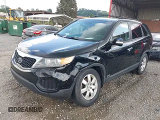2013 Kia Sorento LX with VIN 5XYKTDA68DG408823, listed as a IAAI auction lot 42554361 with 221,917 mi miles and . Bid and sale history available at DreamBid. Image 6.