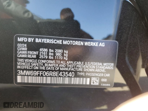 2024 BMW 3 Series 330i with VIN 3MW69FF06R8E43540, listed as a Copart auction lot 46047695 with 8,352 mi miles and Salvage Title. Bid and sale history available at carsss.com. Image 14.