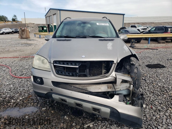 2007 Mercedes-Benz M 350 with VIN 4JGBB86E07A210036, listed as a Copart auction lot 50371575 with 209,986 mi miles and Salvage Title. Bid and sale history available at DreamBid. Image 5.