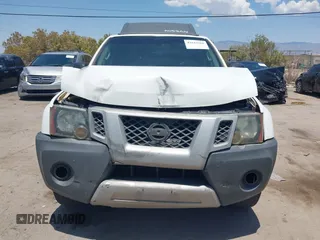 2013 Nissan Xterra S с VIN 5N1AN0NU3DN810227, выставлен на аукционе IAAI как лот 42619368 с пробегом 128 532 миль миль и . История ставок и продаж доступна на DreamBid. Изображение 12.