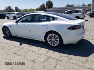 2019 Tesla Model S 75D с VIN 5YJSA1E26KF311667, выставлен на аукционе Copart как лот 56960275 с пробегом 108 495 миль миль и Списание • Salvage title. История ставок и продаж доступна на DreamBid. Изображение 2.