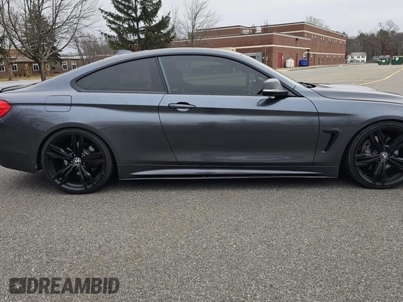 2015 BMW 4 Series 435i xDrive with VIN WBA3R5C55FK371639, listed as a Copart auction lot 56732715 with 122,559 mi miles and Clean title. Bid and sale history available at DreamBid. Image 9.