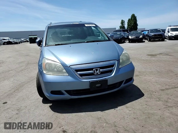 2007 Honda Odyssey EX-L z VIN 5FNRL38647B077250, wystawiony jako Copart lot #56925425 z przebiegiem 159 281 mil mil oraz Szkoda całkowita • Salvage title. Historia ofert i sprzedaży dostępna na DreamBid. Obrazek 15.