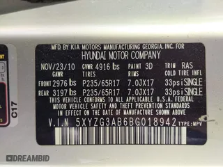 2011 Hyundai Santa Fe GLS with VIN 5XYZG3AB6BG018942, listed as a IAAI auction lot 41974786 with 151,214 mi miles. Bid and sale history available at carsss.com. Image 9.