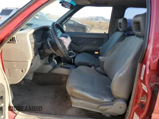 1997 Isuzu Rodeo z VIN 4S2CK58VXV4315798, wystawiony jako Copart lot #68860764 z przebiegiem 241 215 mil mil oraz Szkoda całkowita • Salvage title. Historia ofert i sprzedaży dostępna na DreamBid. Obrazek 7.