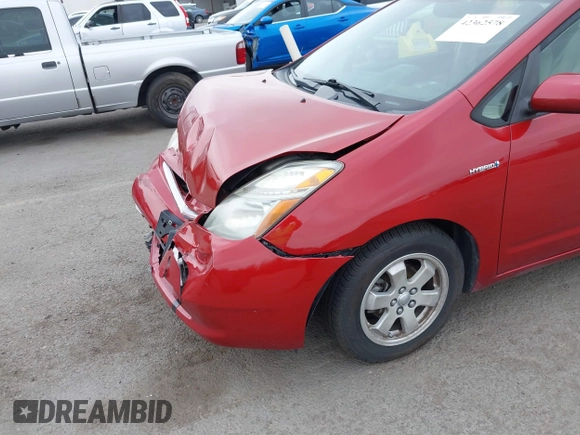 2007 Toyota Prius z VIN JTDKB20U673288178, wystawiony jako IAAI lot #42362578 z przebiegiem 104 388 mil mil oraz . Historia ofert i sprzedaży dostępna na DreamBid. Obrazek 6.