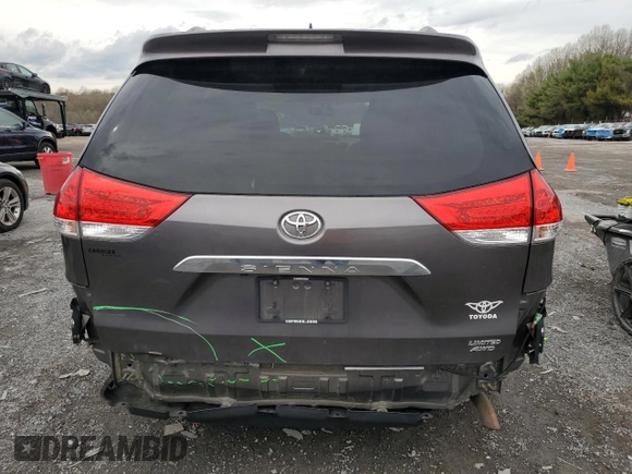 2013 Toyota Sienna XLE with VIN 5TDDK3DC9DS071069, listed as a Copart auction lot 51740015 with 170,277 mi miles and Salvage Title. Bid and sale history available at DreamBid. Image 6.