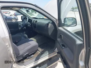 2005 Chevrolet Colorado 1SE LS Z71 z VIN 1GCDS136158269022, wystawiony jako IAAI lot #42250305 z przebiegiem 171 259 mil mil oraz . Historia ofert i sprzedaży dostępna na DreamBid. Obrazek 5.