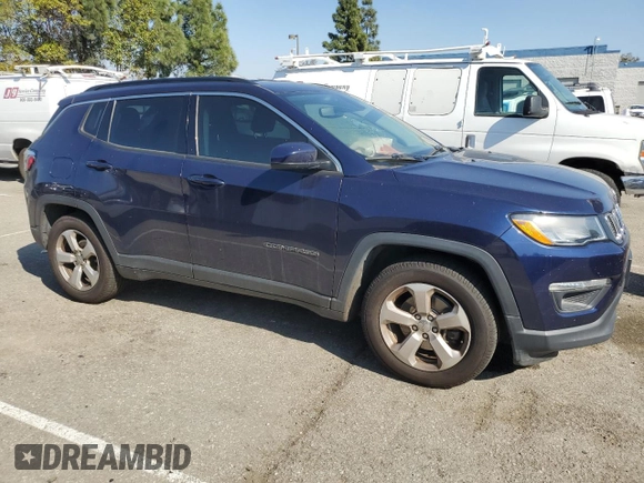 2020 Jeep Compass Altitude with VIN 3C4NJCBB4LT105392, listed as a Copart auction lot 44616755 with 196,044 mi miles and Clean Title. Bid and sale history available at carsss.com. Image 4.