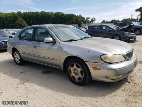 2000 Infiniti I30 Luxury with VIN JNKCA31A3YT211768, listed as a Copart auction lot 71196994 with NaN miles and Clean Title. Bid and sale history available at carsss.com. Image 4.