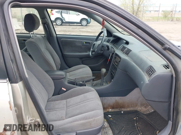 2000 Toyota Camry CE with VIN 4T1BG22KXYU685655, listed as a IAAI auction lot 42195830 with 159,318 mi miles and . Bid and sale history available at DreamBid. Image 5.