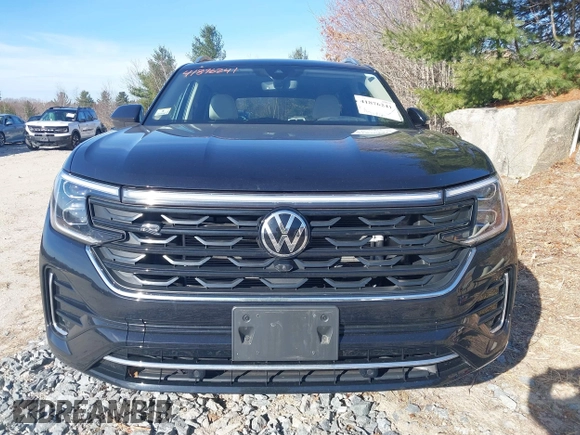 2024 Volkswagen Atlas SEL Premium R-Line z VIN 1V2FR2CAXRC571571, wystawiony jako IAAI lot #41876241 z przebiegiem 14 652 mil mil oraz . Historia ofert i sprzedaży dostępna na DreamBid. Obrazek 13.