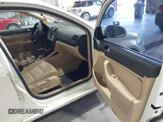 2007 Volkswagen Jetta Wolfsburg Edition with VIN 3VWEF71K57M183834, listed as a IAAI auction lot 42642370 with 201,697 mi miles and . Bid and sale history available at DreamBid. Image 5.
