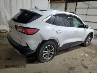 2021 Ford Escape SE z VIN 1FMCU9G61MUB28595, wystawiony jako Copart lot #64726385 z przebiegiem 20 007 mil mil oraz Szkoda całkowita • Salvage title. Historia ofert i sprzedaży dostępna na DreamBid. Obrazek 3.