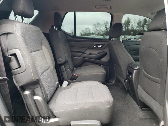 2018 Chevrolet Traverse LT Cloth with VIN 1GNEVGKW7JJ105462, listed as a Copart auction lot 39606564 with 55,433 mi miles. Bid and sale history available at carsss.com. Image 11.