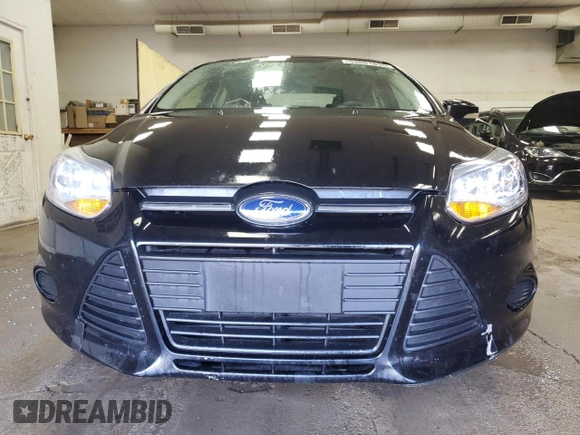 2013 Ford Focus SE z VIN 1FADP3F27DL226263, wystawiony jako Copart lot #53881835 z przebiegiem 176 185 mil mil oraz Czysty tytuł • Clean title. Historia ofert i sprzedaży dostępna na DreamBid. Obrazek 5.