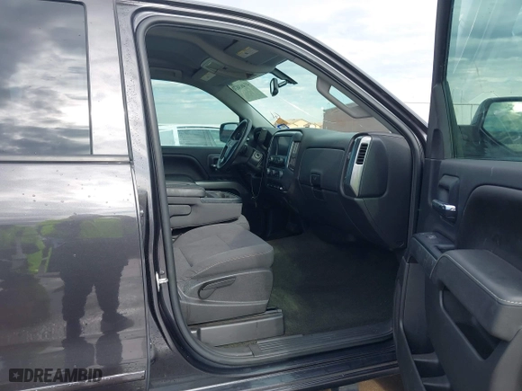 2016 Chevrolet Silverado 1500 LT with VIN 1GCRCREC4GZ164797, listed as a IAAI auction lot 41463630 with 97,262 mi miles. Bid and sale history available at carsss.com. Image 5.