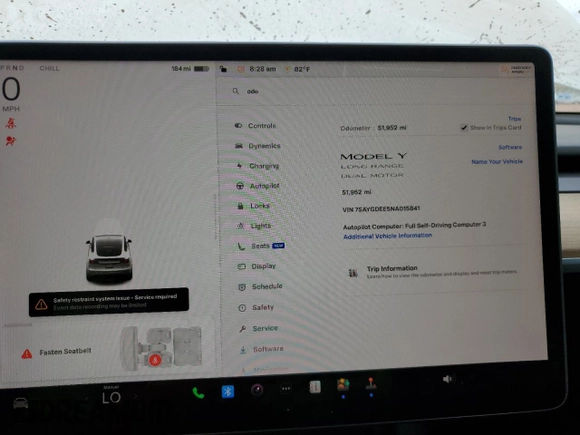 2022 Tesla Model Y Long Range z VIN 7SAYGDEE5NA015841, wystawiony jako Copart lot #57842275 z przebiegiem 51 952 mil mil oraz Szkody całkowita. Historia ofert i sprzedaży dostępna na DreamBid. Obrazek 9.