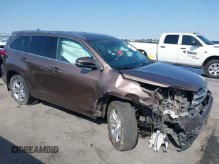 2017 Toyota Highlander Limited z VIN 5TDYZRFH2HS221036, wystawiony jako IAAI lot #40630991 z przebiegiem 115 296 mil mil oraz . Historia ofert i sprzedaży dostępna na DreamBid. Obrazek 1.