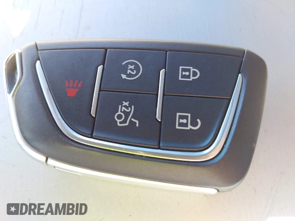 2022 Cadillac CT5 Premium Luxury z VIN 1G6DN5RK8N0117274, wystawiony jako IAAI lot #40798383 z przebiegiem 28 848 mil mil oraz . Historia ofert i sprzedaży dostępna na DreamBid. Obrazek 11.