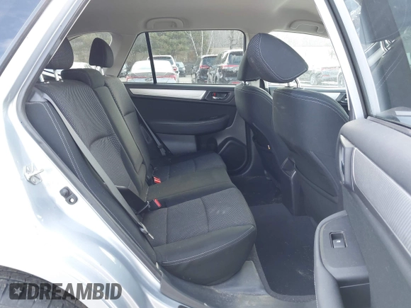 2017 Subaru Outback Premium z VIN 4S4BSACC0H3312176, wystawiony jako IAAI lot #42023263 z przebiegiem 122 389 mil mil oraz . Historia ofert i sprzedaży dostępna na DreamBid. Obrazek 8.
