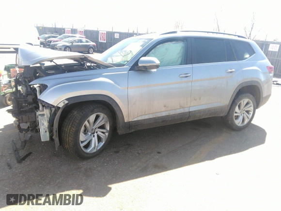 2022 Volkswagen Atlas 3.6L V6 SE w/Technology with VIN 1V2HR2CA7NC538014, listed as a IAAI auction lot 41764233 with 47,995 mi miles. Bid and sale history available at carsss.com. Image 14.