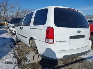 2007 Chevrolet Uplander LS Fleet with VIN 1GNDV23177D173432, listed as a IAAI auction lot 41410144 with 162,698 mi miles. Bid and sale history available at carsss.com. Image 3.