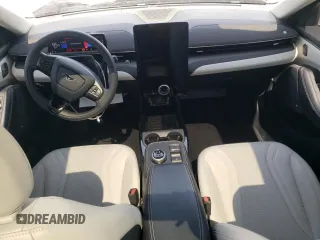 2022 Ford Mustang Mach-E Premium with VIN 3FMTK3SU4NMA11494, listed as a Copart auction lot 61605875 with 23,879 mi miles and Salvage title. Bid and sale history available at DreamBid. Image 8.